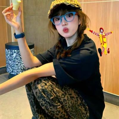 孤苦盲女阿玲